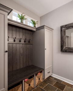 mudroom with storage cabinets and cubbies